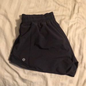 Size 6 Lululemon shorts